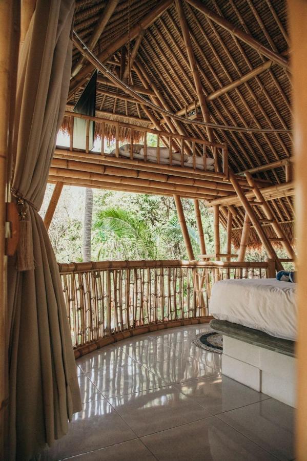 La Royale Romantic Bamboo Villas Klungkung ภายนอก รูปภาพ